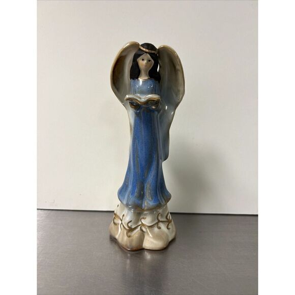 Porcelain Angel Figurine  7” Tall Reading Bible/Book. Great Condition - Picture 3 of 8